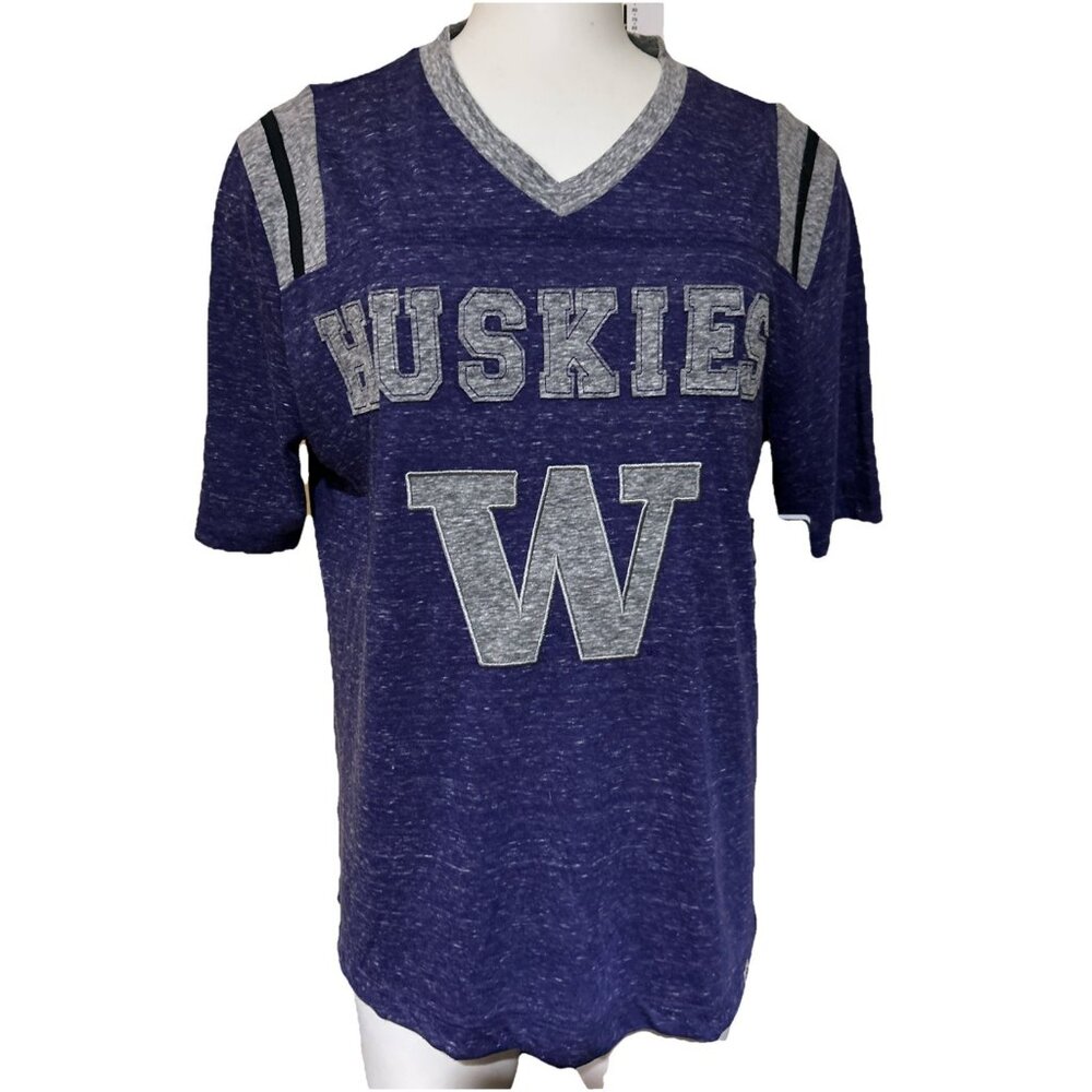 NEW Washington Huskies Colosseum Athletics Purple V Neck Tee Shirt Women's M - Picture 3 of 13